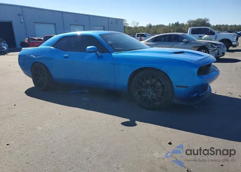 2016 Dodge Challenger R/T z USA, uszkodzony, nr VIN 2C3CDZBT0GH210282
